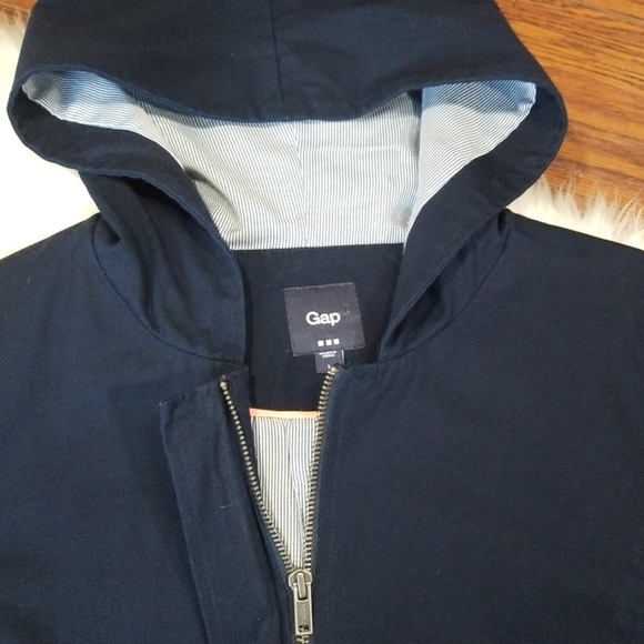 Gap Jacket - Picture 3 of 6
